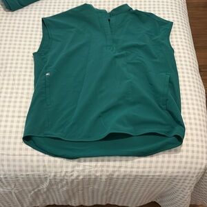 Figs Oversized Hunter Green Rafaela Scrub Top